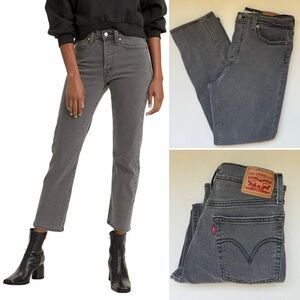 Levi’s Wedgie Straight Jeans